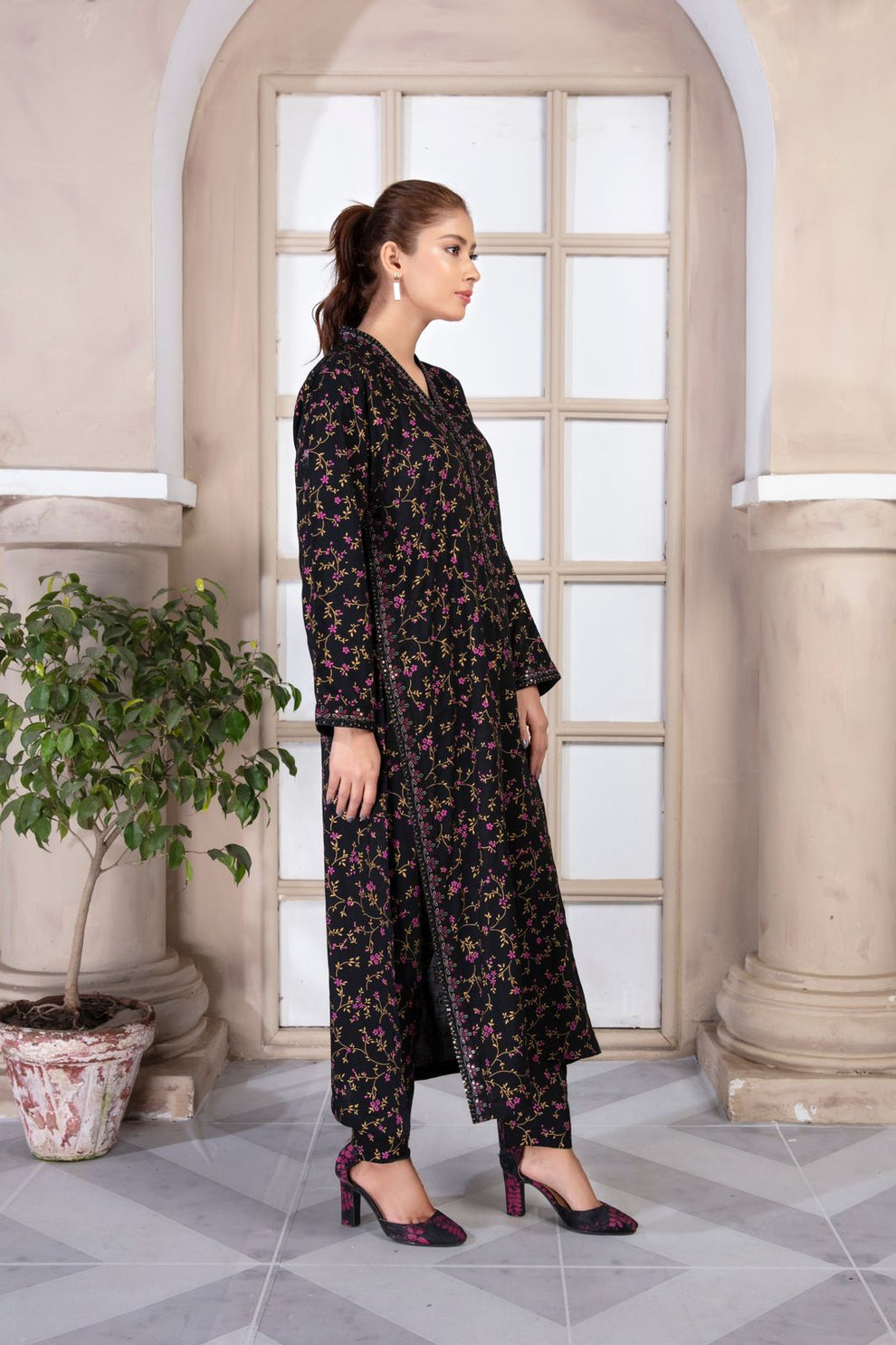 MidNight Gold 2PC Suit