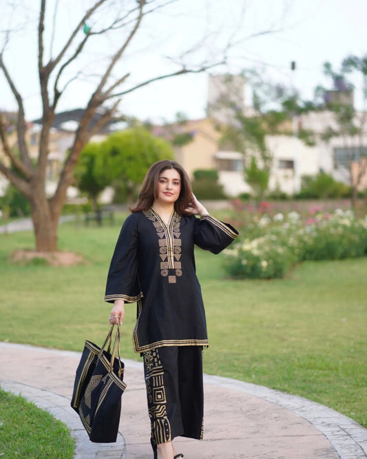 Lawn 2Pcs Suit Set With Hand Bag