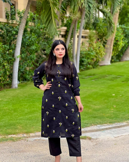 Patel Embroidery 2Pc